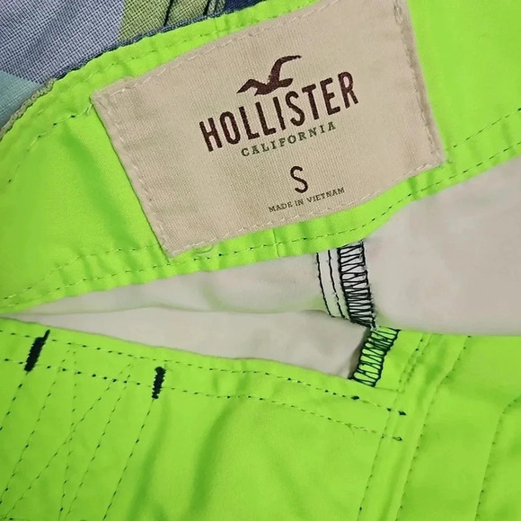 HOLLISTER SWIM SHORTS - Picture 3 of 3